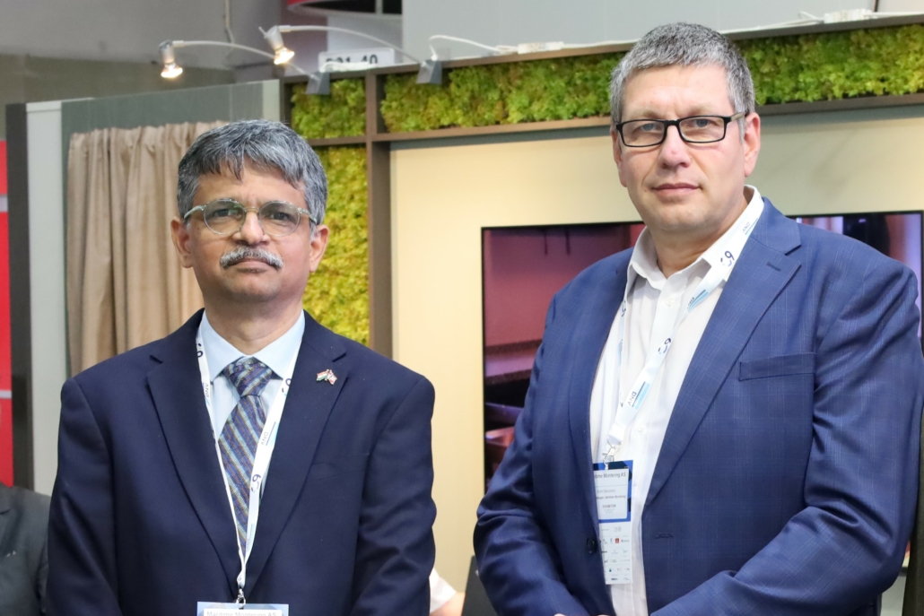From left: Uday Natu, CEO Maritime Montering India, and Viorel Banceanu, General Manager, Maritime Montering Romania